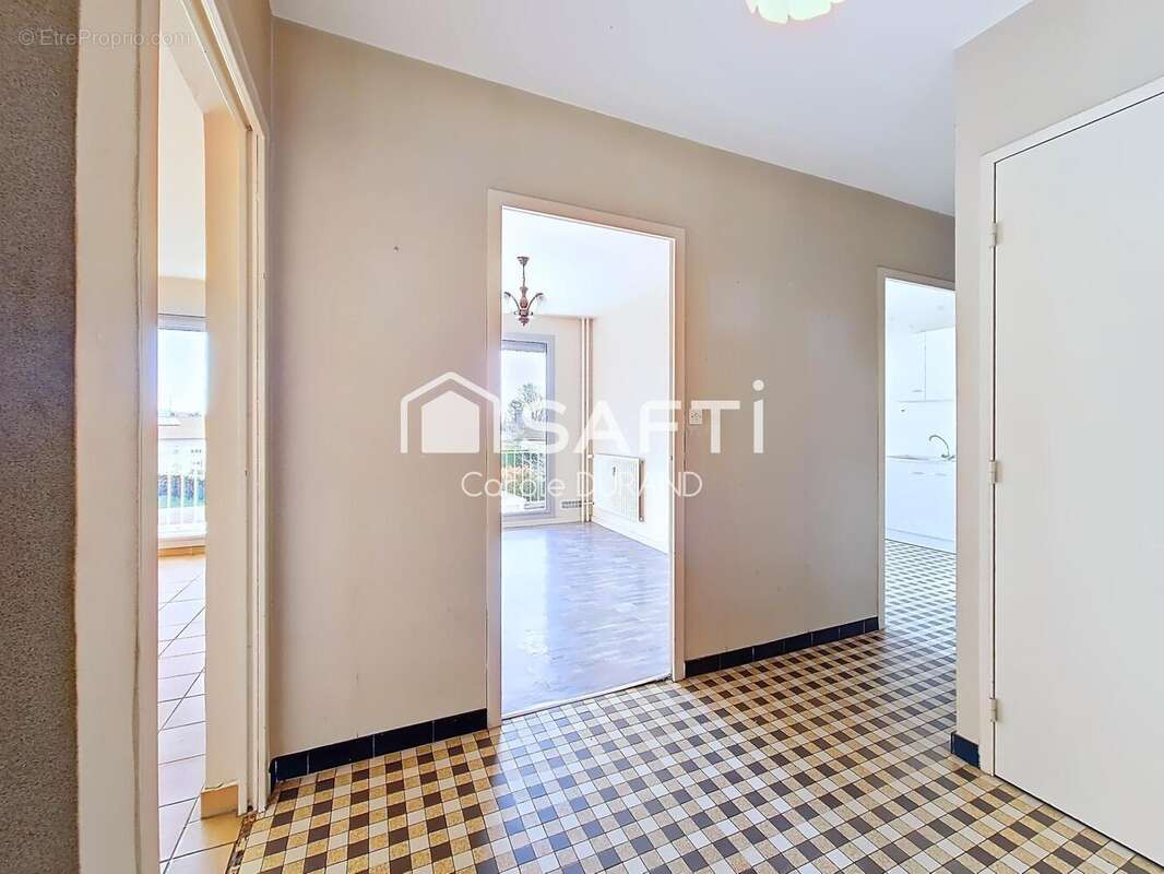 Photo 5 - Appartement à LA VERPILLIERE