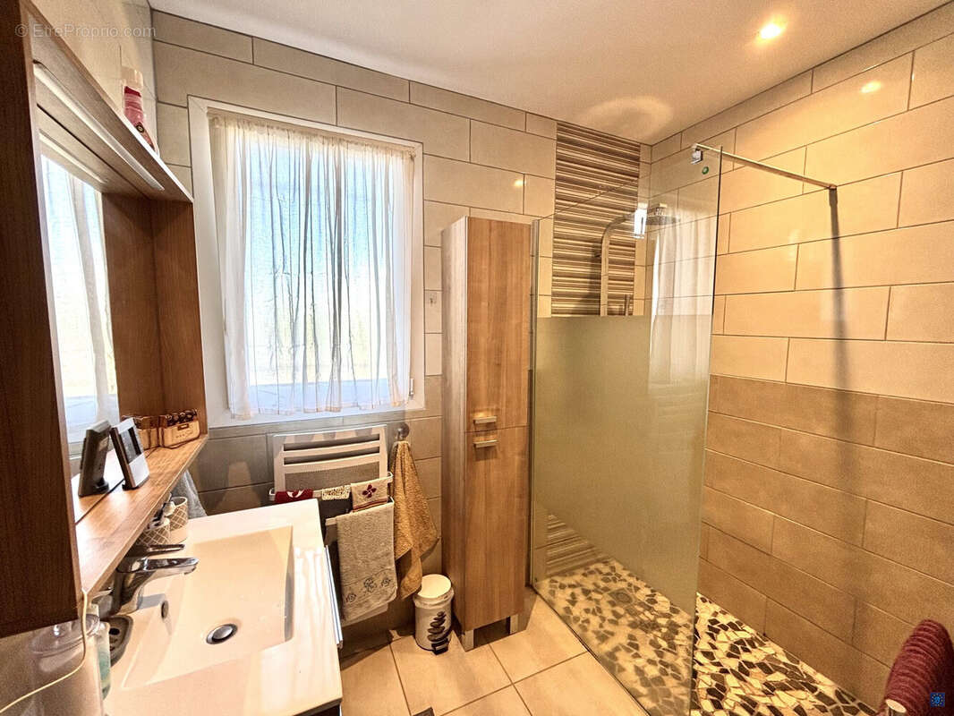 Maison 93 m² à Saujon  - photo 9