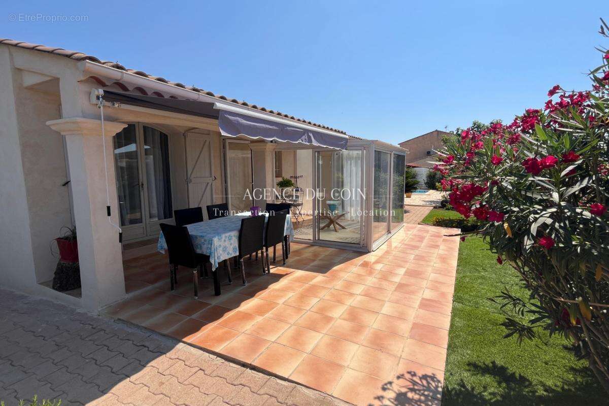 83490 le muy - maison de plain pied entierement meublee avec - photo 8