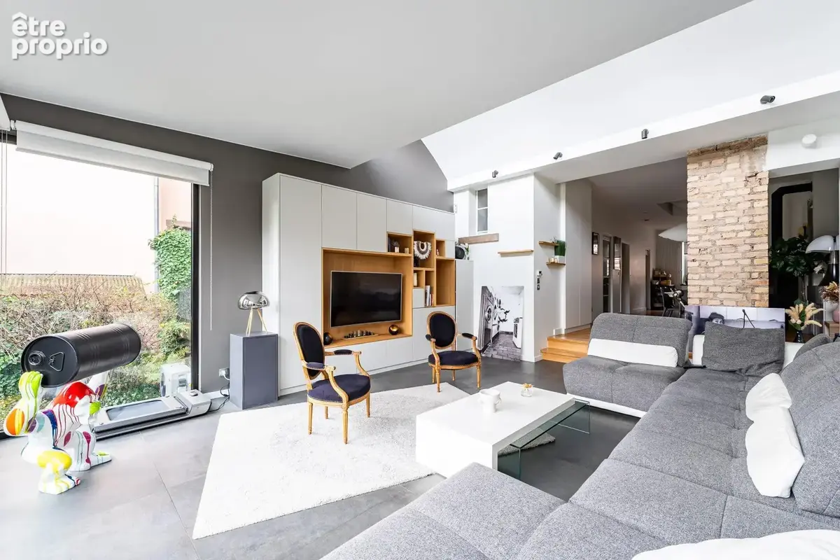 Maison 305 m² à Strasbourg  - photo 2