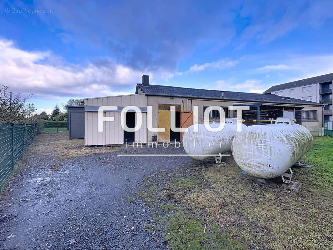 Commerce à CARENTAN