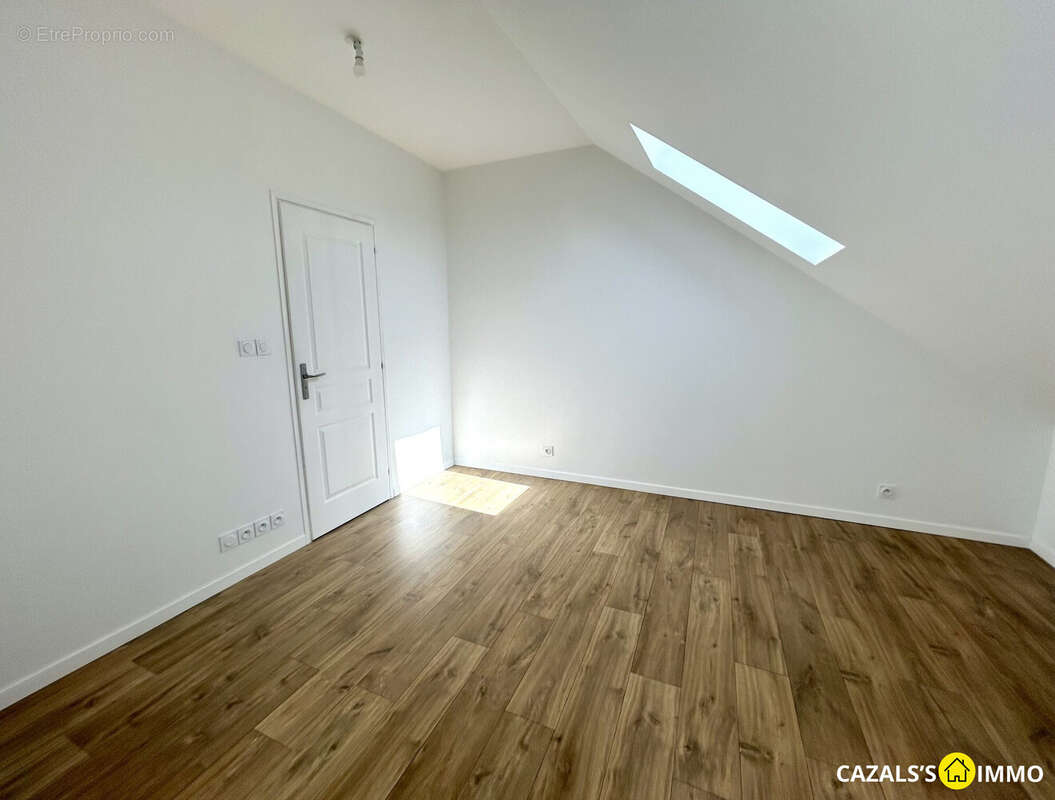 Maison 128 m² à Cely  - photo 9