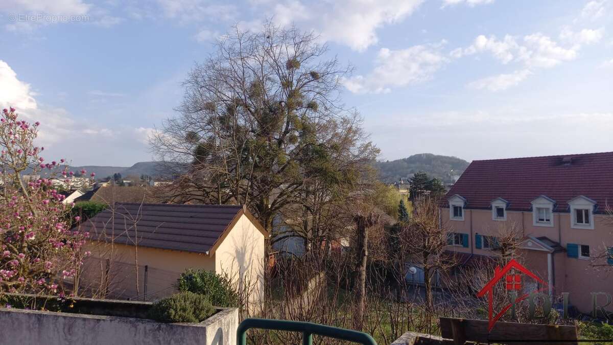 Appartement à LONS-LE-SAUNIER