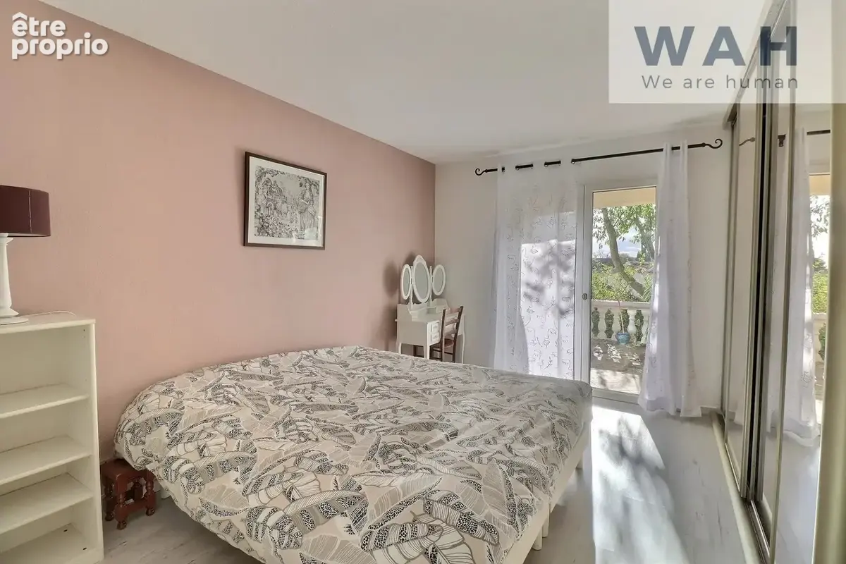 VENTE MAISON 5 P 158 m2 avec piscine + dépendance de 47 m2 à - photo 12