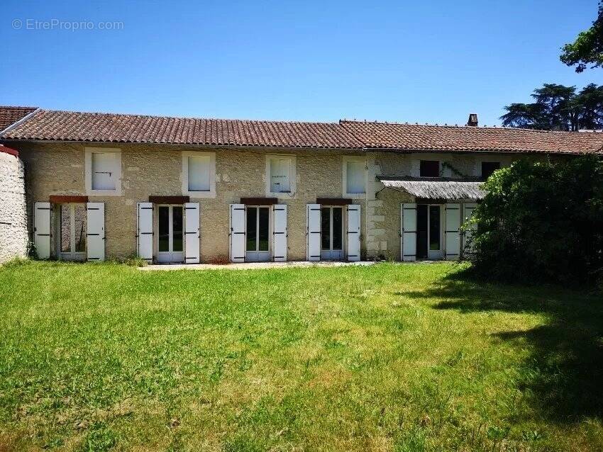 Maison à MARSAC-SUR-L&#039;ISLE
