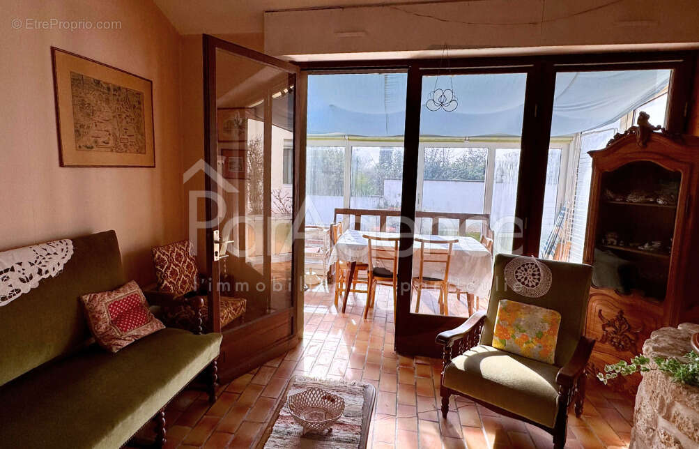 Maison à VAUX-SUR-MER