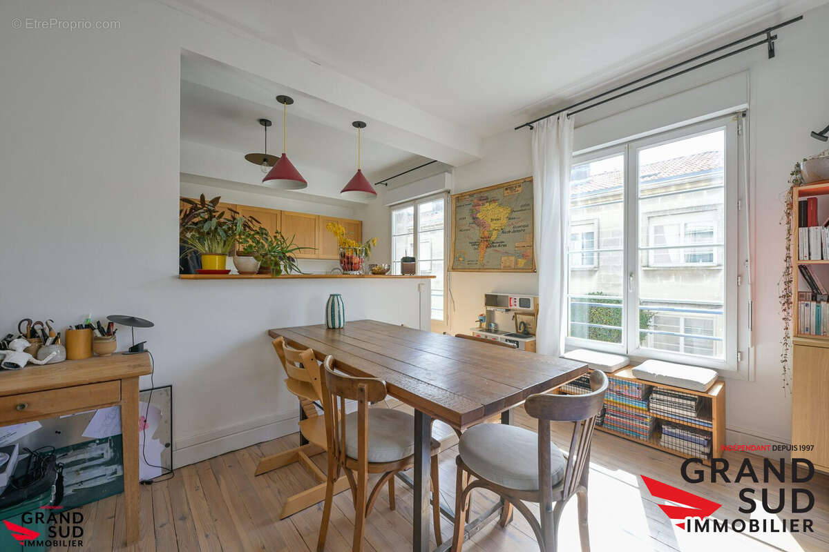 Appartement à BORDEAUX
