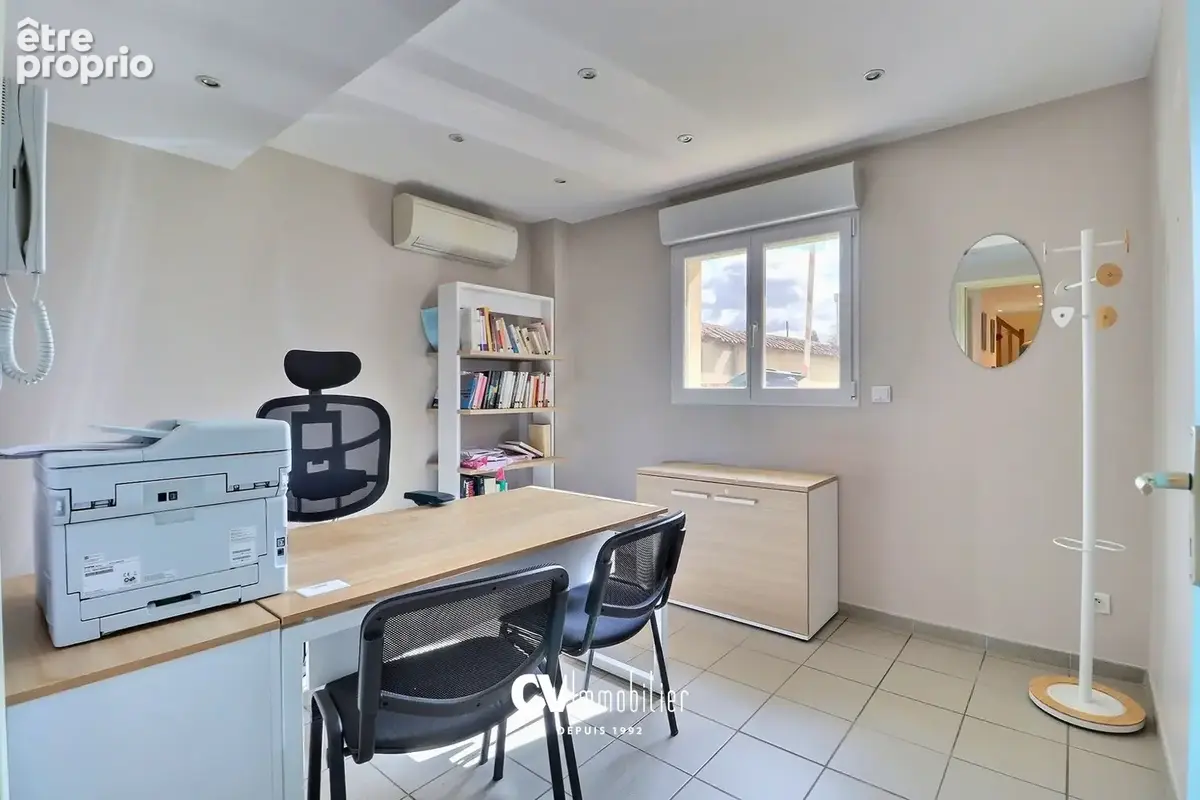Local professionnel - 100m2 - photo 5