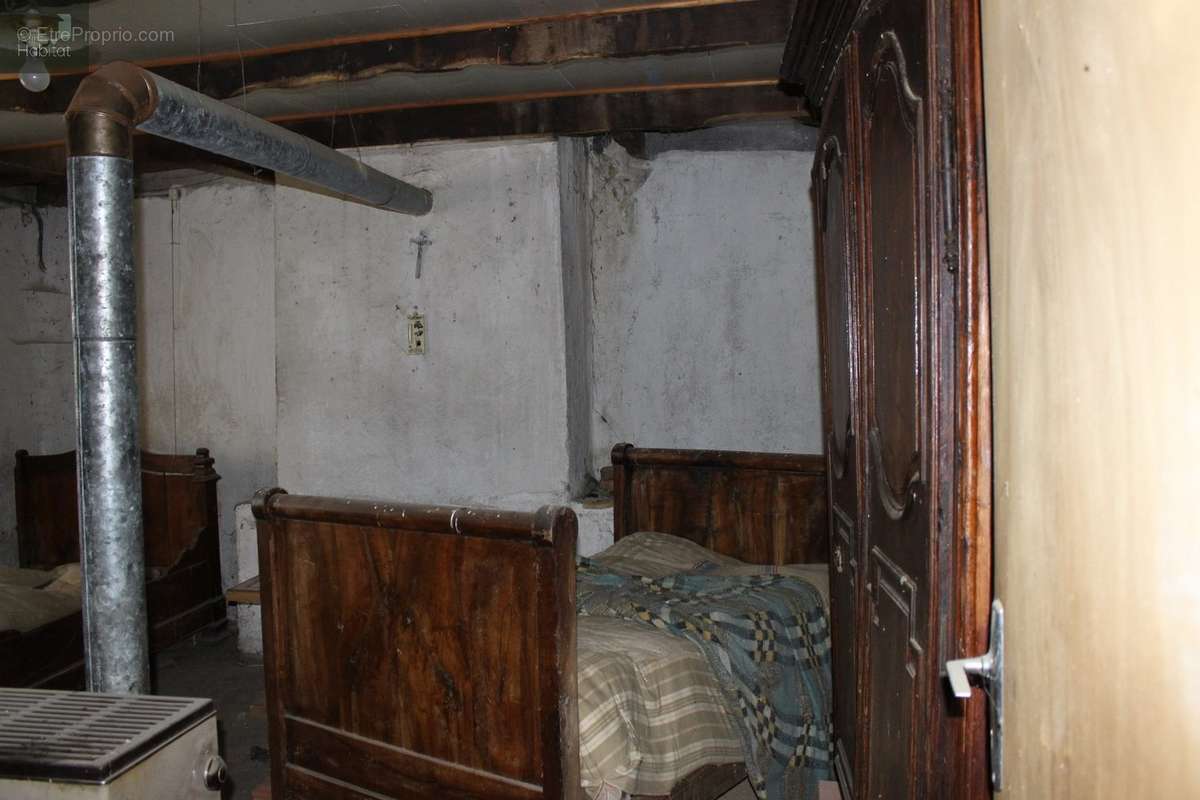 Maison à SAINT-PARTHEM