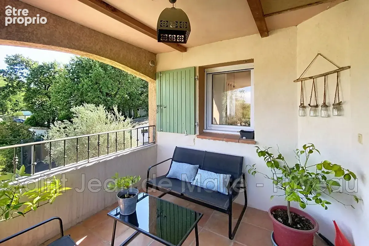Maison 6 pièces 144 m² à vendre à Greasque (13850) - photo 8