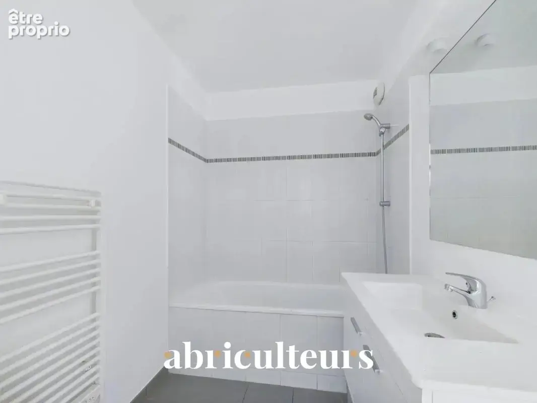 Coup de cœur à Survilliers (95470) : T3 62 m² au 1er étage très lumineux avec vue magnifique sur le Pigeonnier & le Bassin - photo 13