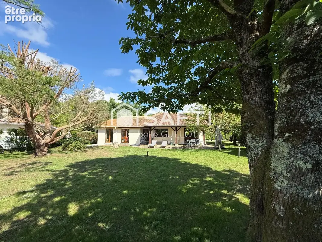 Photo 1 - Maison à LANTON