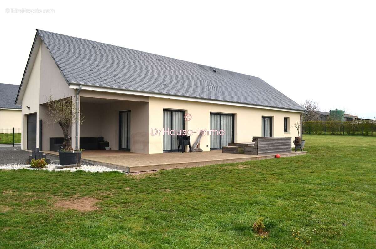 Maison à BERNAY