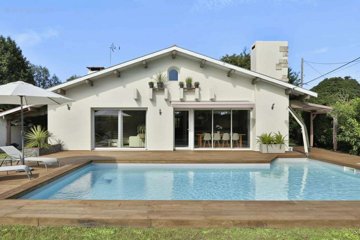 Maison à GUJAN-MESTRAS