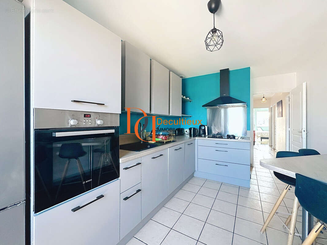 Appartement à CRAPONNE