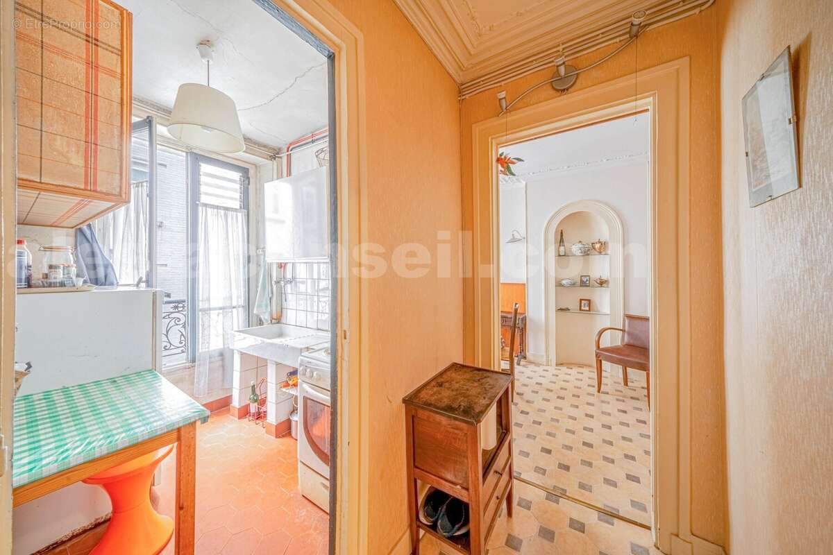 more6-cuch-entree - Appartement à PARIS-14E
