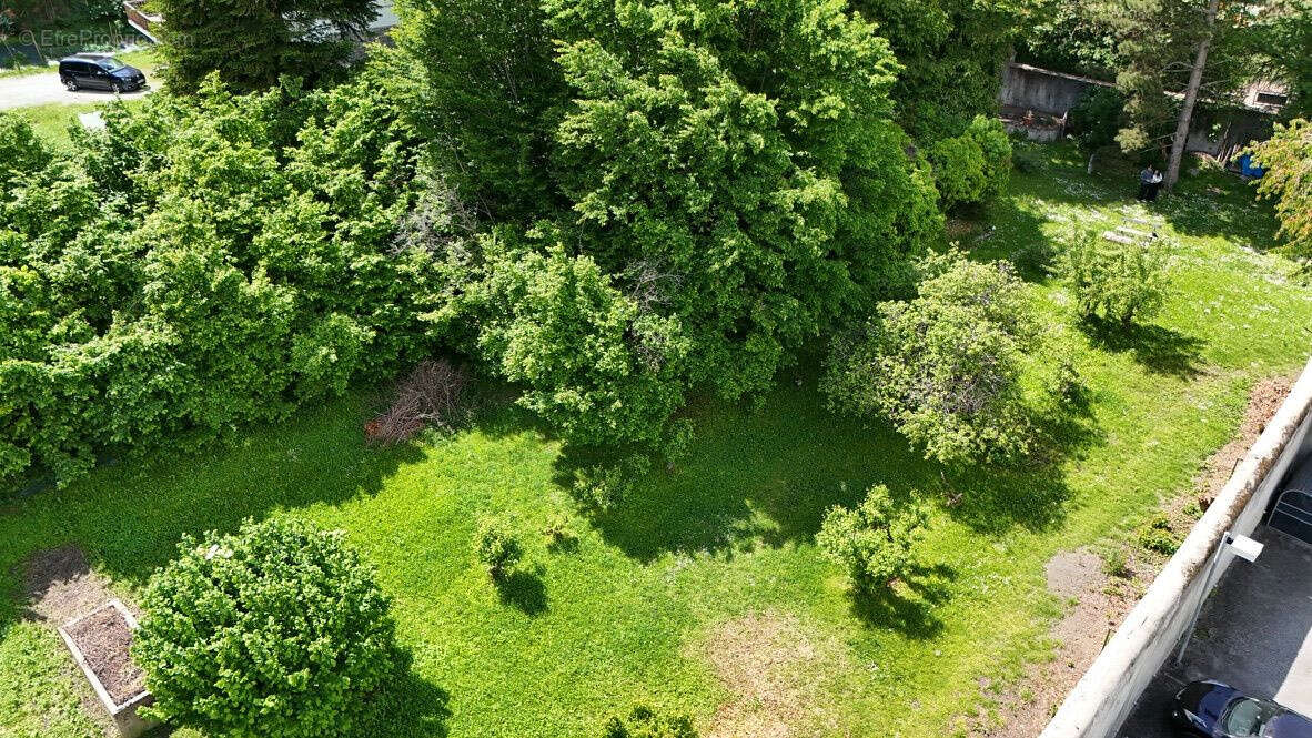 Terrain à SAINT-JEAN-DE-MAURIENNE