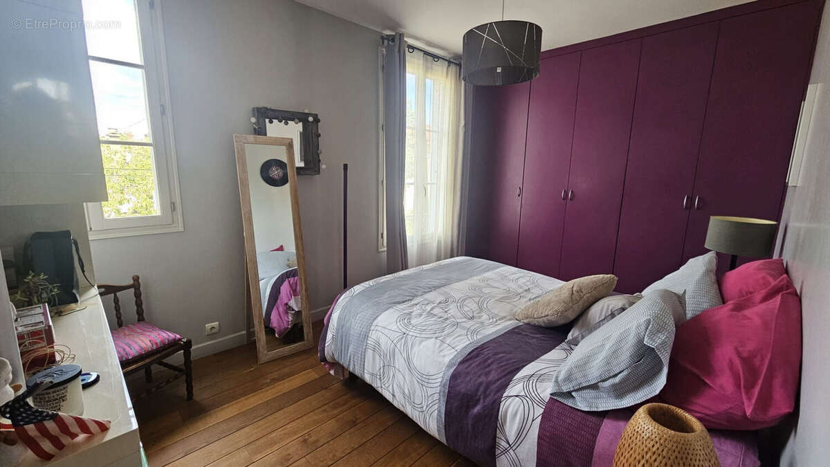 Maison à HOUILLES