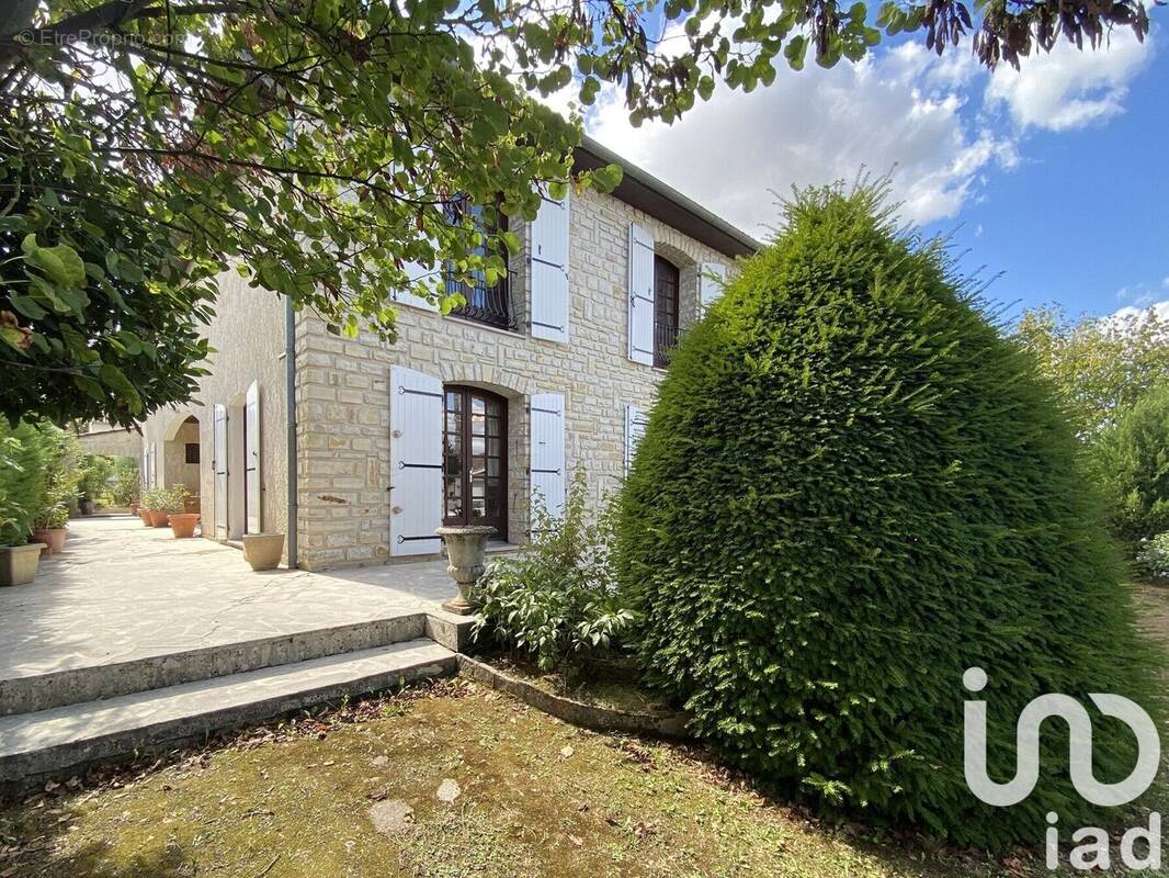 Photo 1 - Maison à ANGOULEME