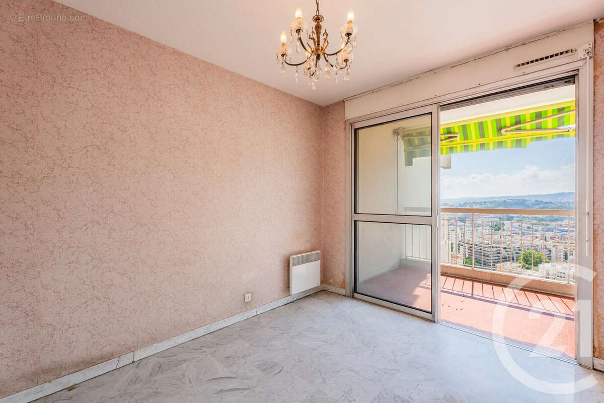 Appartement 64 m² à Nice  - photo 10