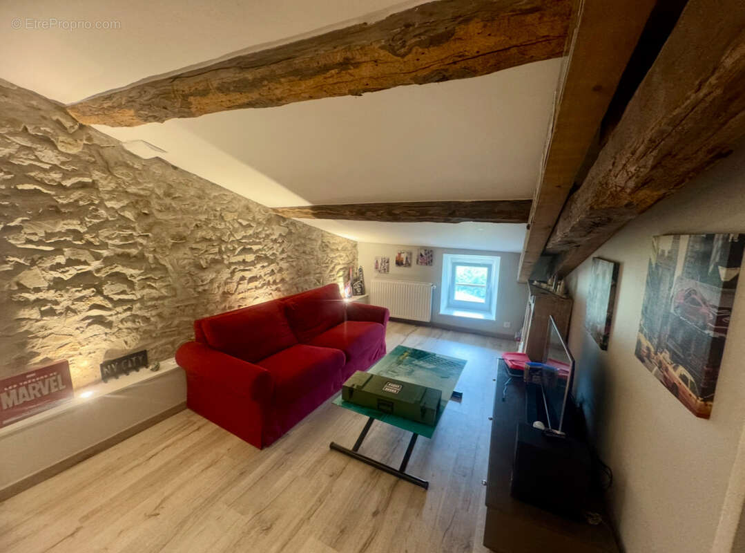 Maison à LE BOIS-D&#039;OINGT