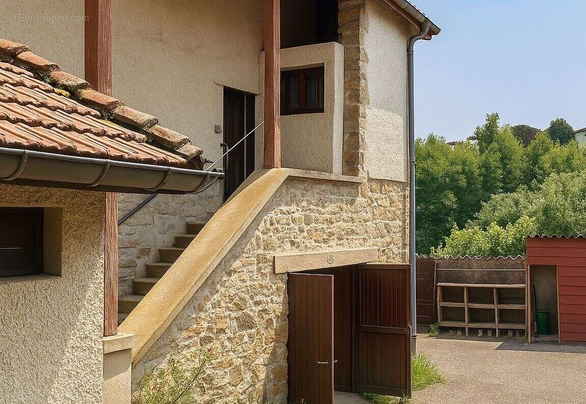 Maison à POLLIONNAY