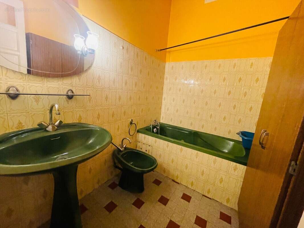 Maison à ROMANS-SUR-ISERE