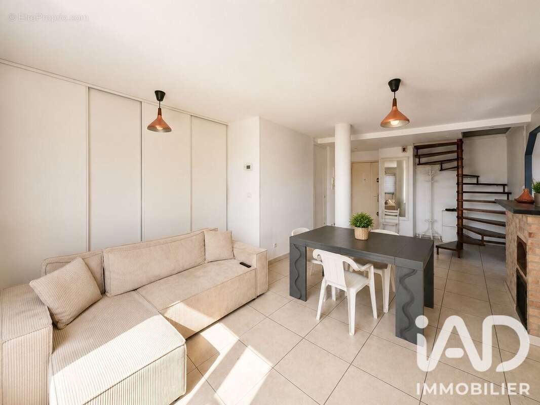 Photo 7 - Appartement à VENISSIEUX
