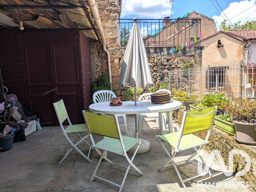 Photo 1 - Maison à SALLES-DE-BELVES