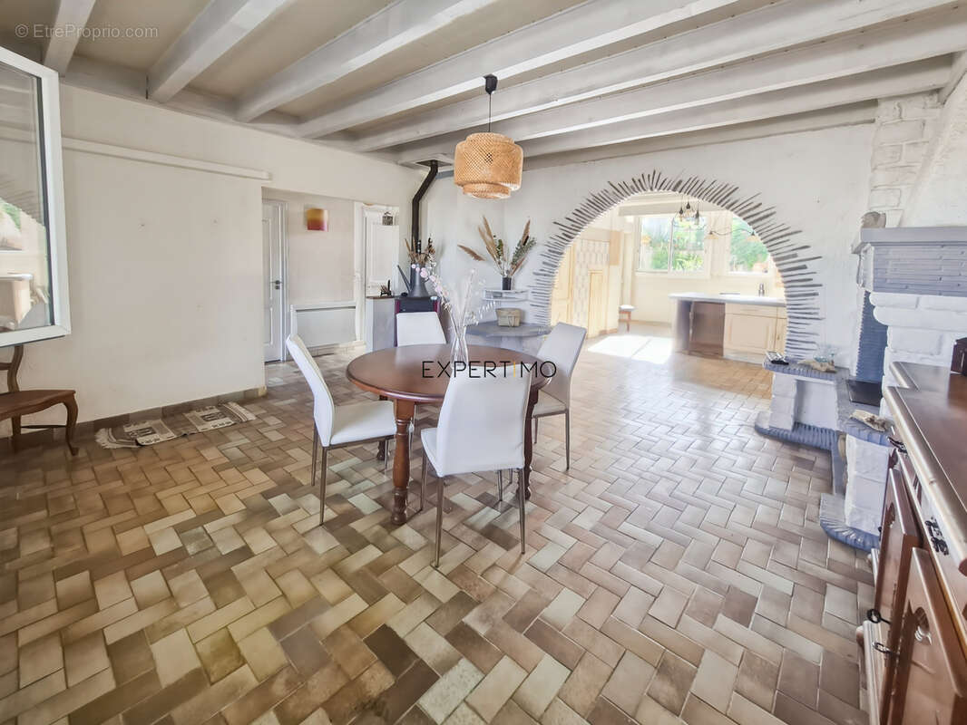 Maison à VENTENAC-EN-MINERVOIS
