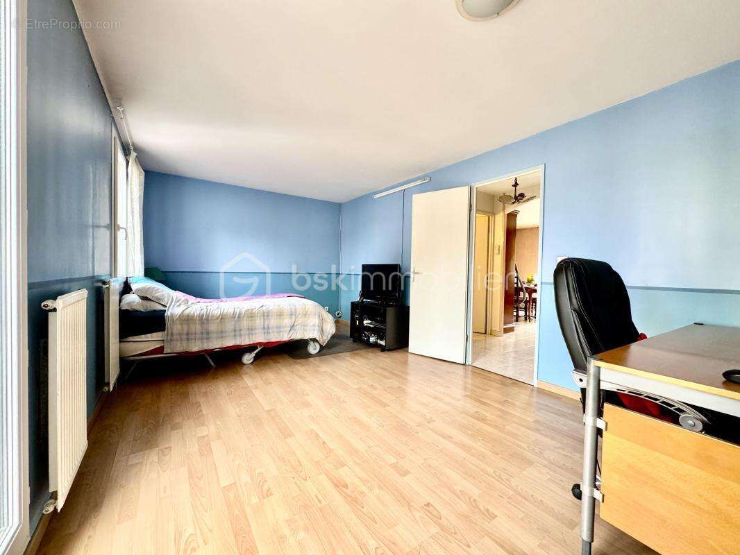Appartement à AULNAY-SOUS-BOIS
