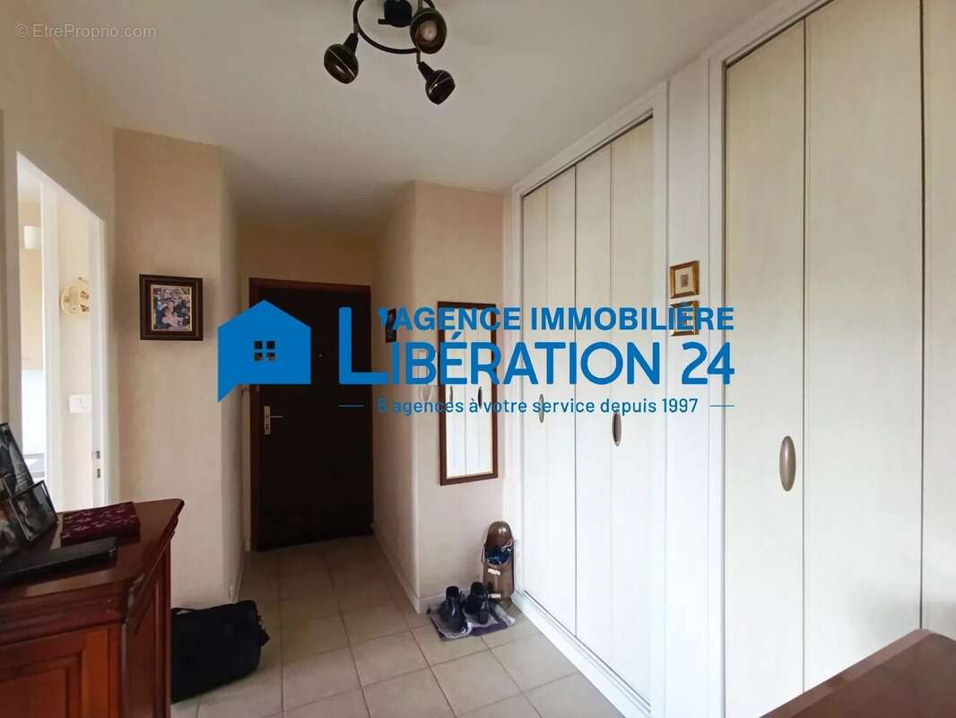 Appartement à SAINT-ETIENNE