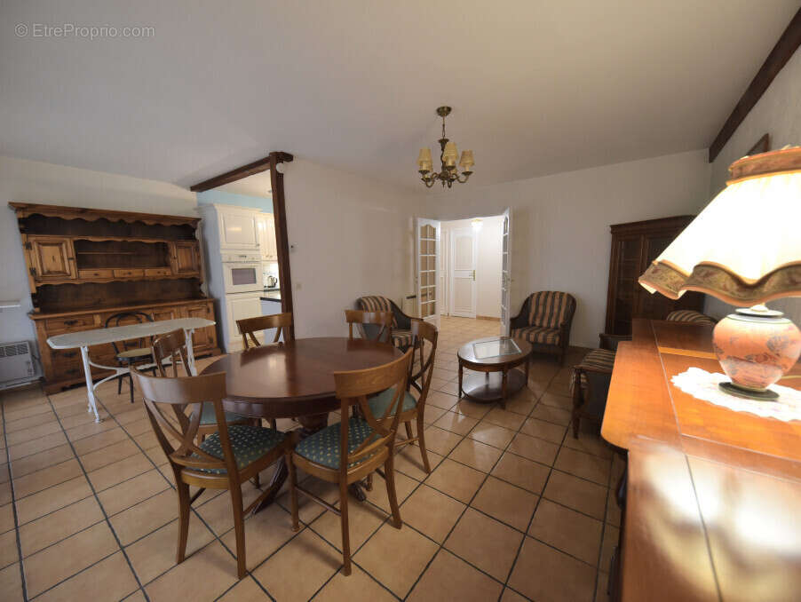 Appartement à VAIRES-SUR-MARNE