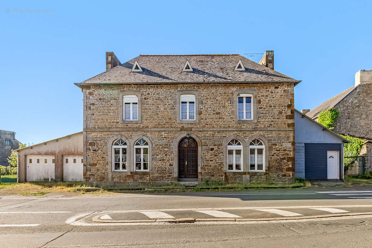 Maison à CUGUEN