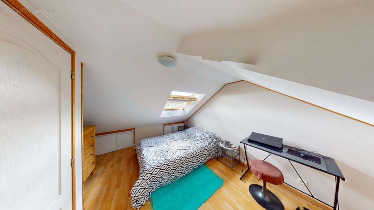 Maison à ROZAY-EN-BRIE