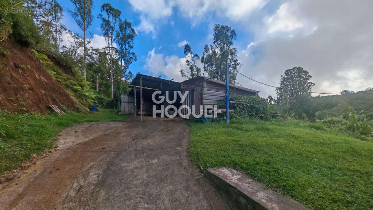 Maison à LES AVIRONS