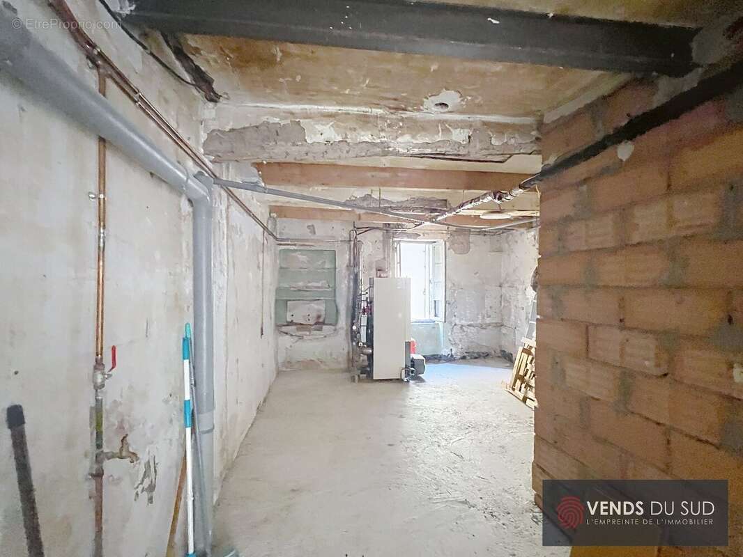 Maison 64 m² à Cessenon-Sur-Orb  - photo 11
