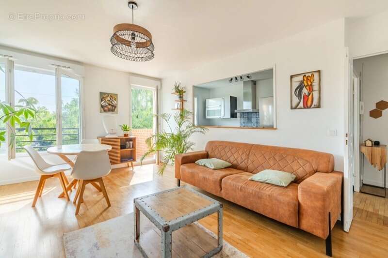 Appartement à NEUILLY-SUR-MARNE