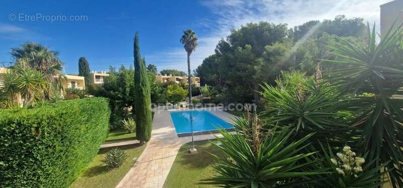 Appartement à SAUSSET-LES-PINS