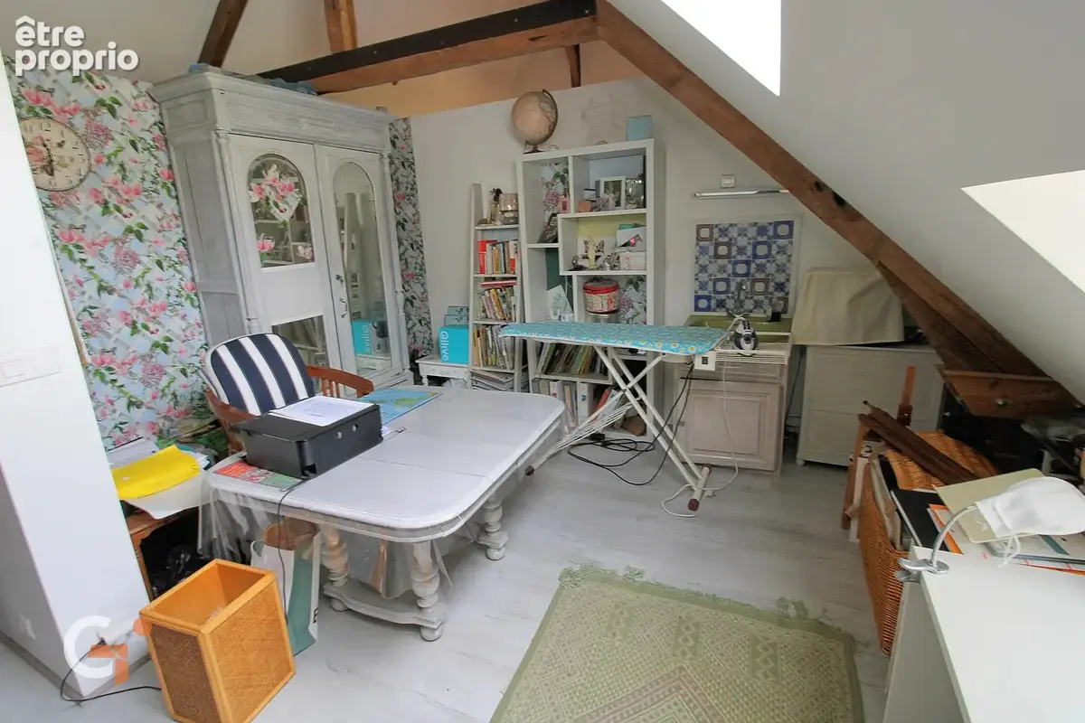 L’Histoire au pas de votre porte : Demeure de caractère de 157 m² dans son parc de 6 334 m² - photo 16