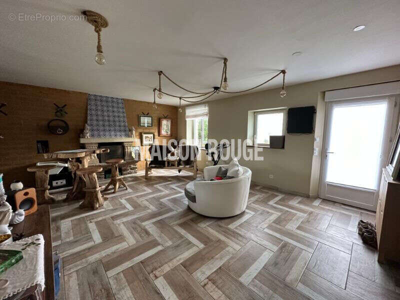 Maison à PLELAN-LE-PETIT