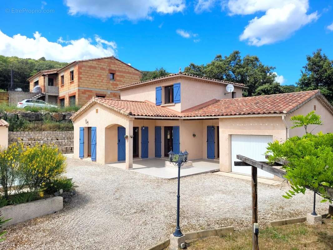 Maison à ROUSSON