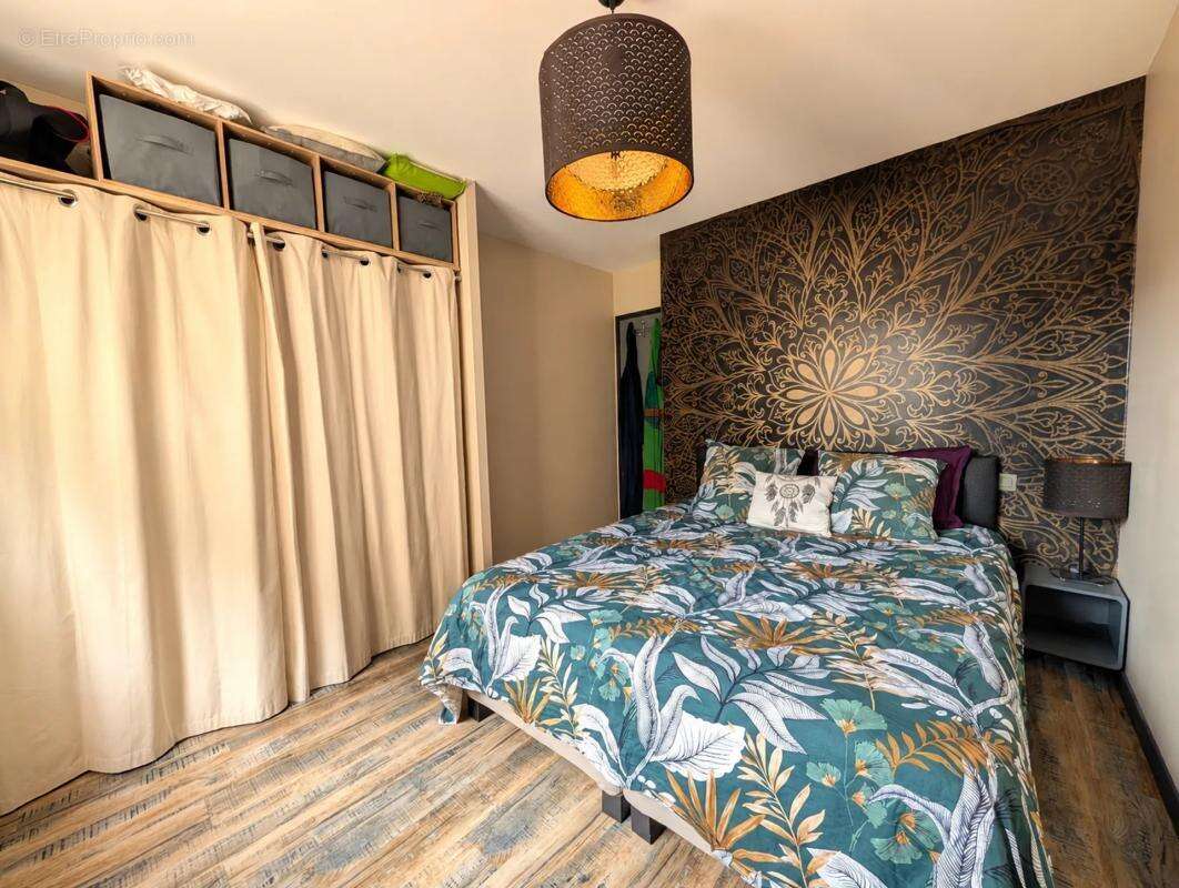 SIXT-SUR-AFF – Maison de plain-pied 3 chambres bureau - grand garage indépendant - photo 7