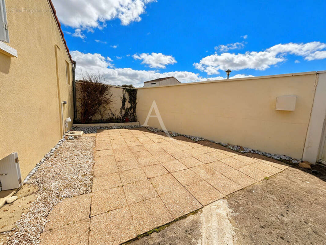 Maison à LONGEVILLE-SUR-MER