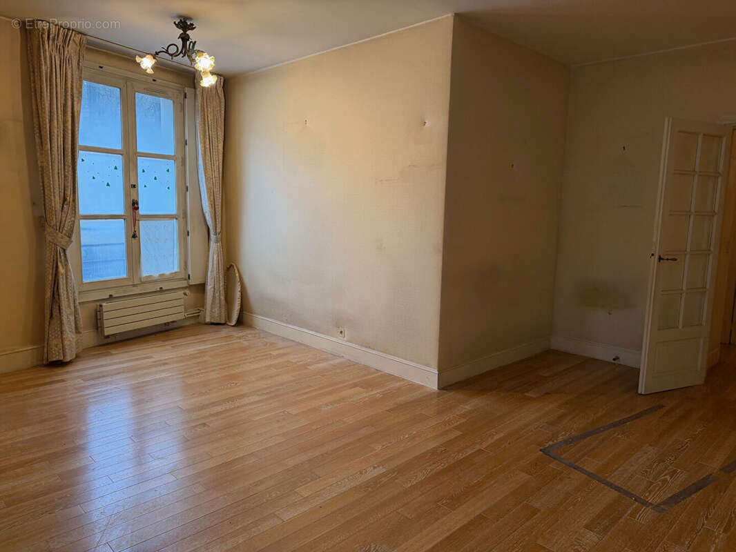 Appartement à VERSAILLES