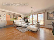 Appartement à MONTROUGE