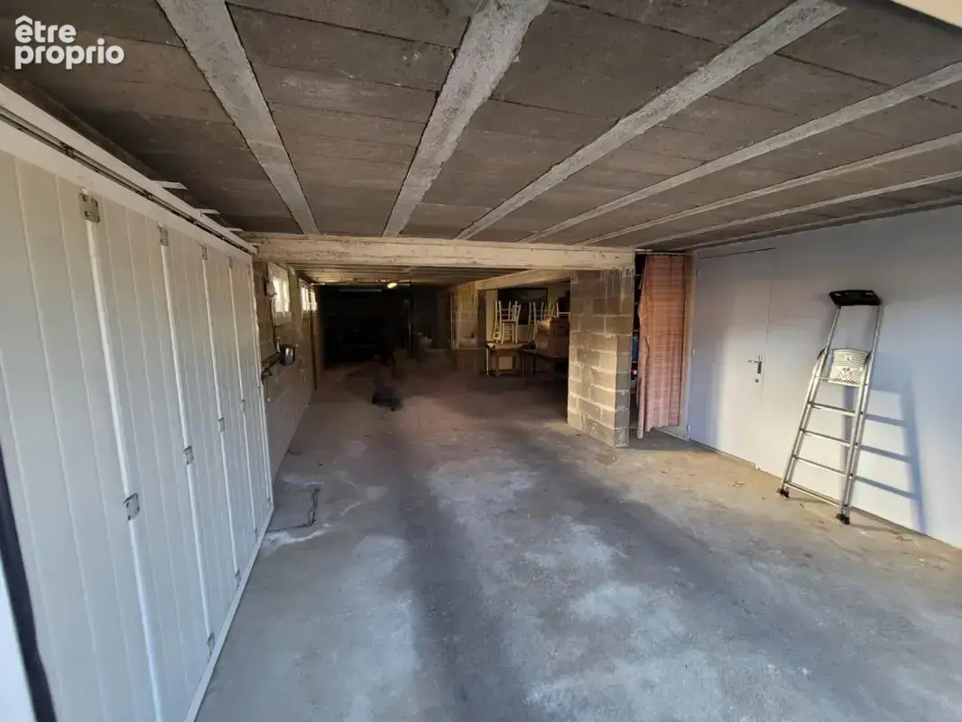 Maison de bourg 3 Chs, 1 Bureau, sur sous-sol complet, cave - photo 11