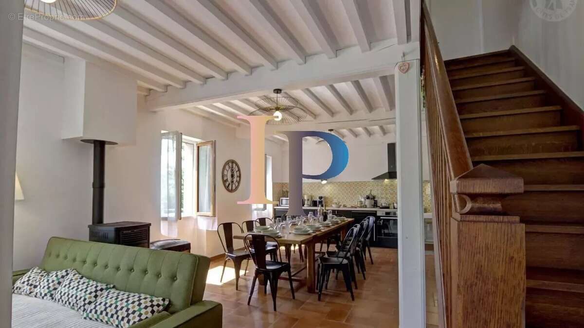 Maison à CHAUFFAILLES