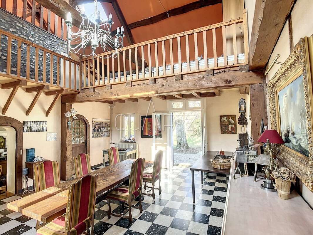 Maison à PACY-SUR-EURE