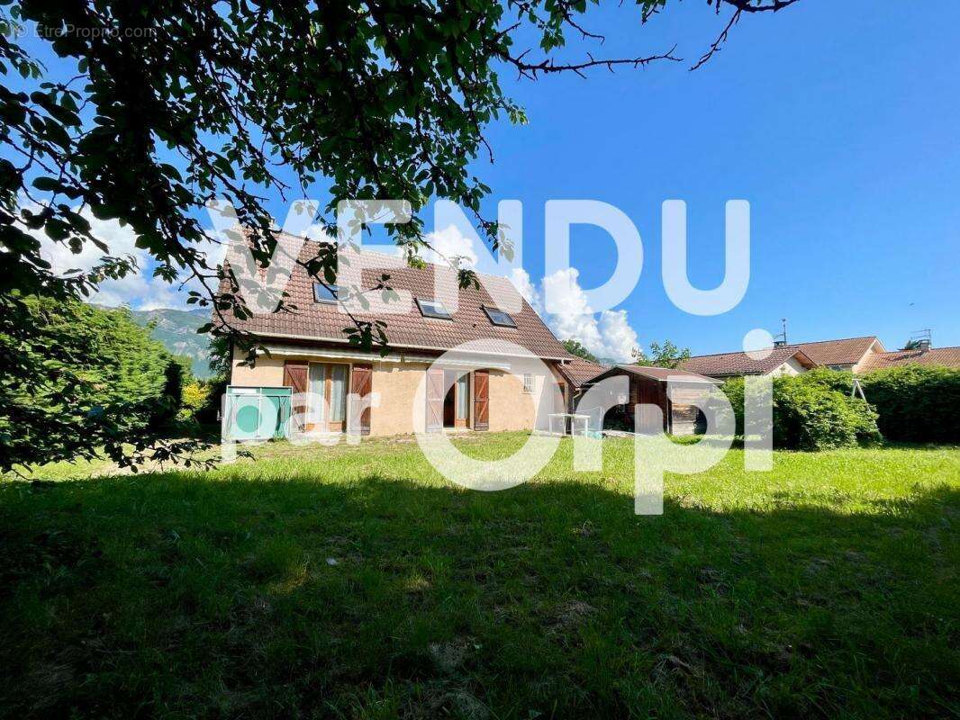 Maison à VILLARD-BONNOT